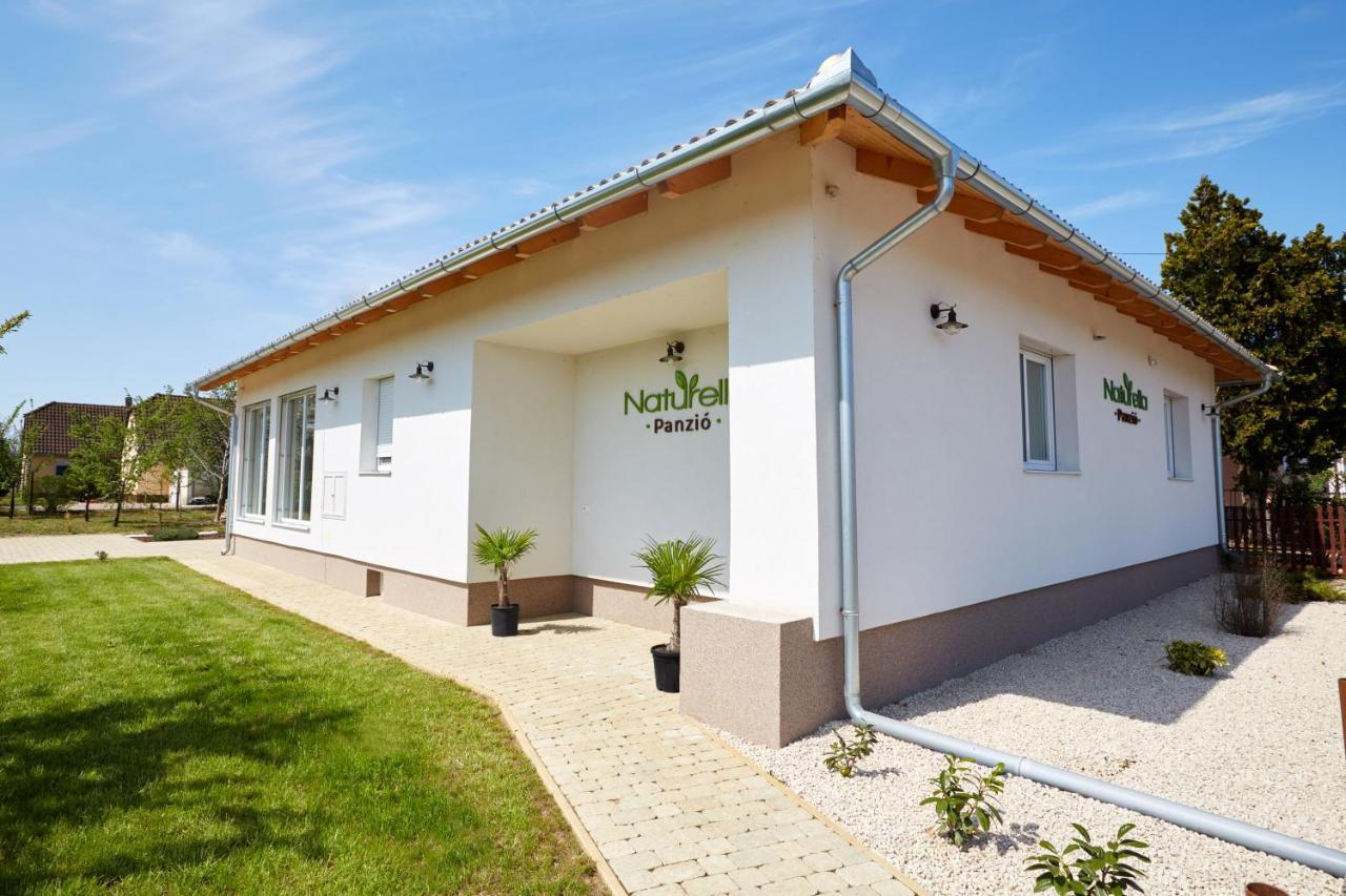 Naturella Panzio Villany Exterior photo